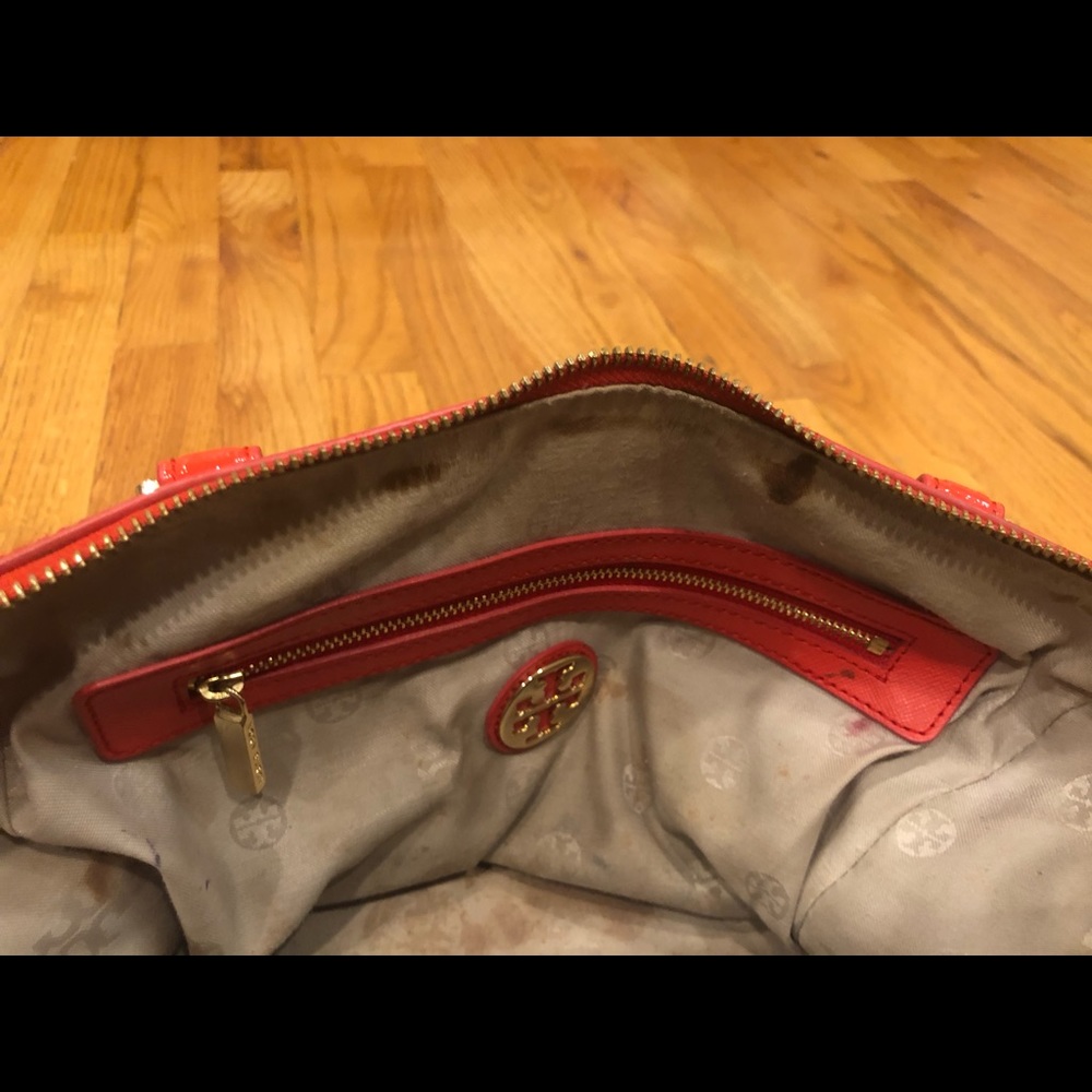 Used Tory Burch purse - Picture 5 of 8